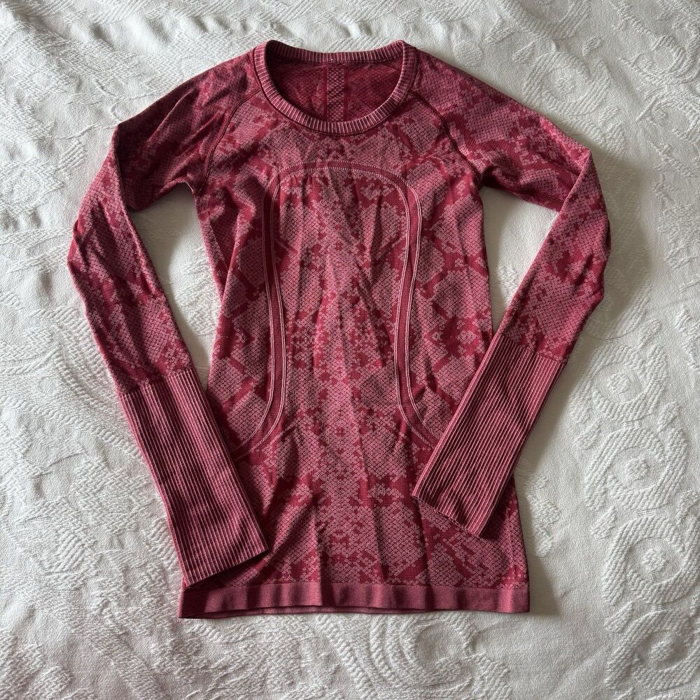 Lululemon Swiftly Tech Long Sleeve Top Size 4 Heathered Cranberry Shirt Sporty